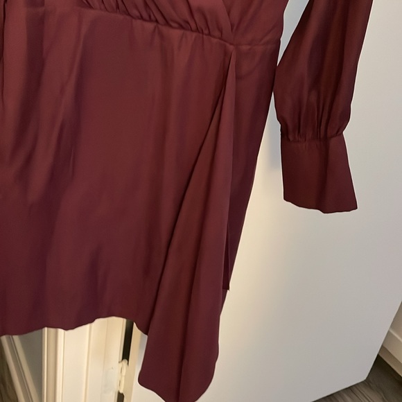 Dress - Picture 5 of 5